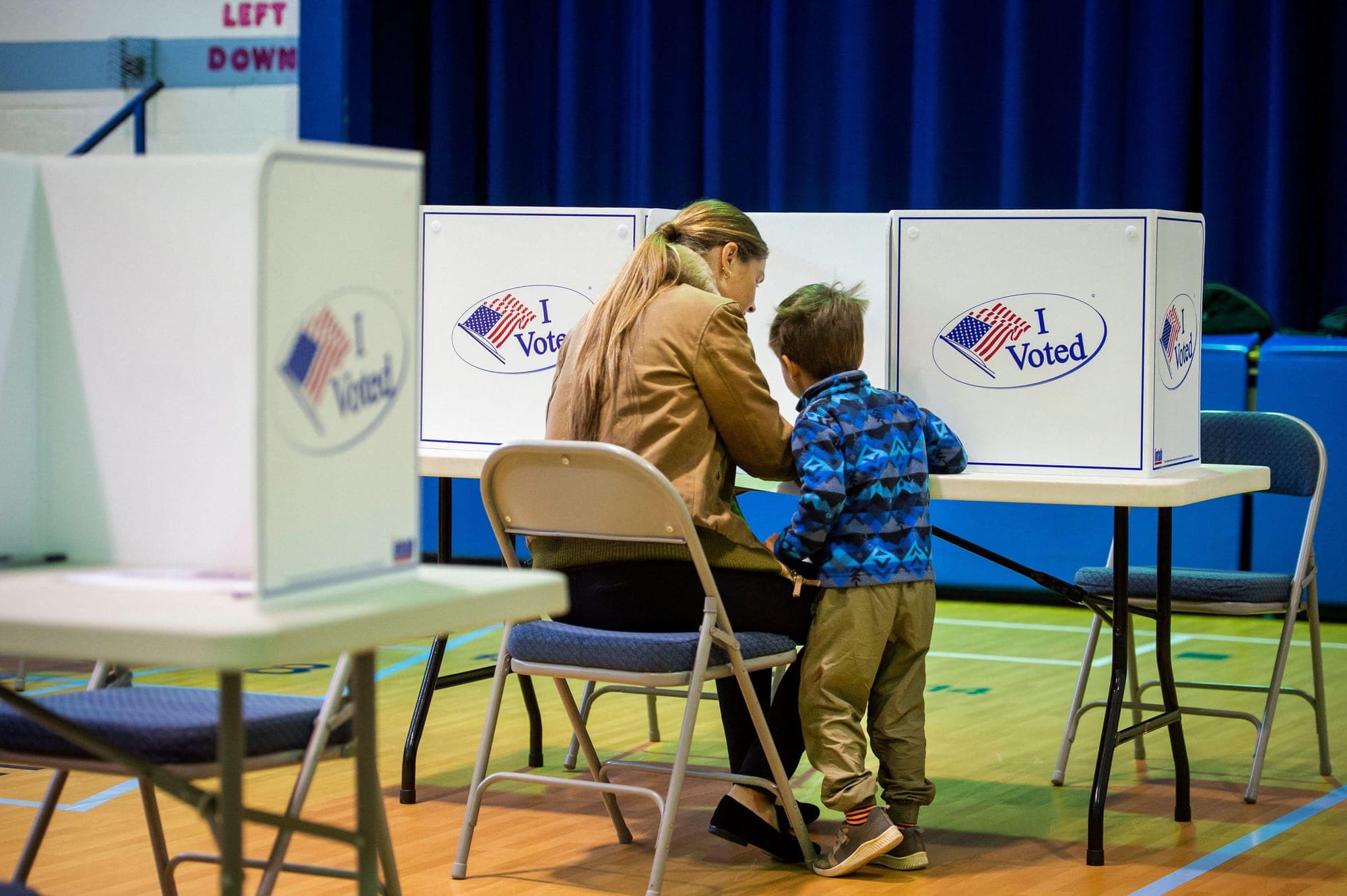 Americans Are Leaving the Two Parties Faster Than the System Can Trap Them