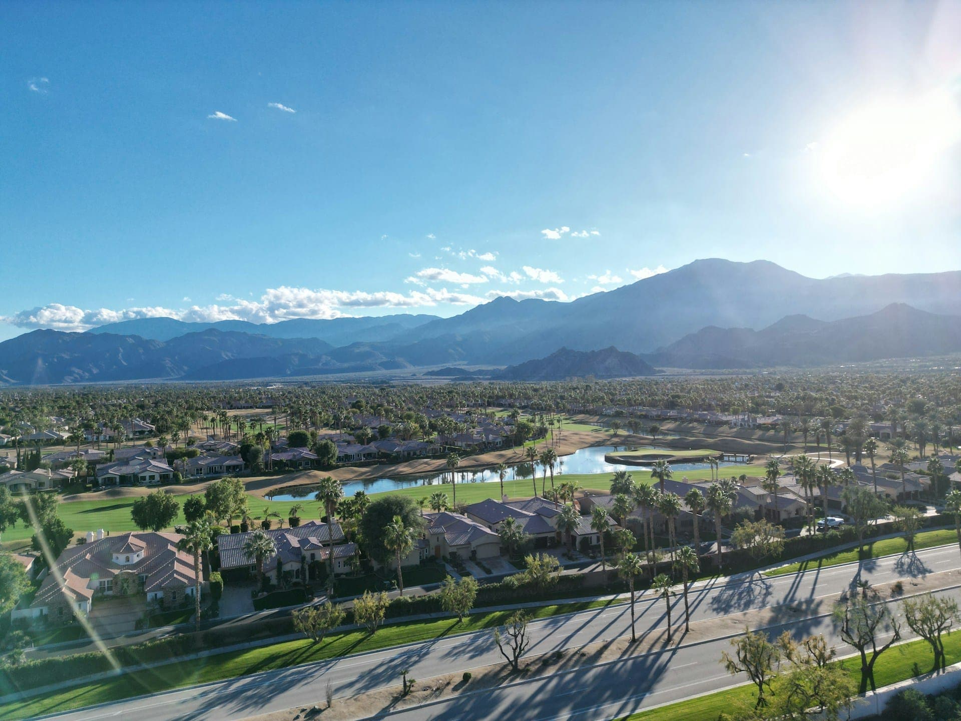 Independents Will Decide Wallis vs. Namvar in California's Desert Battleground